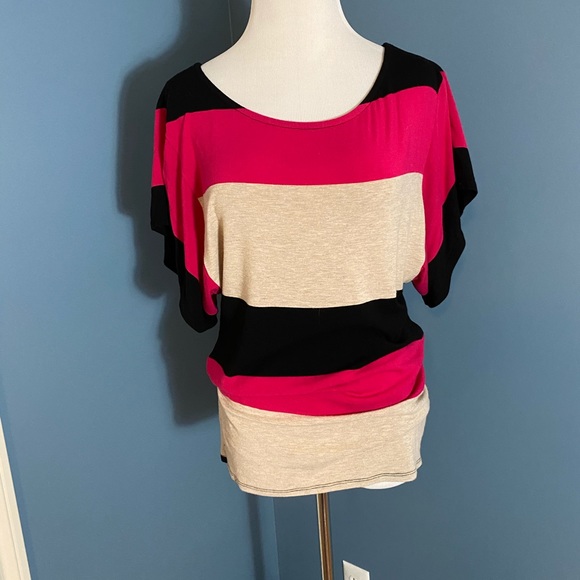 Bebe top - Picture 2 of 4